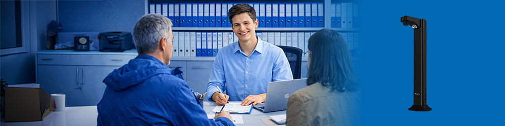 Complete Public Municipality Desk Pack showing Readiris PDF multi-user software alongside the IRIScan Desk 7 Business camera